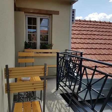 135 Apartment *